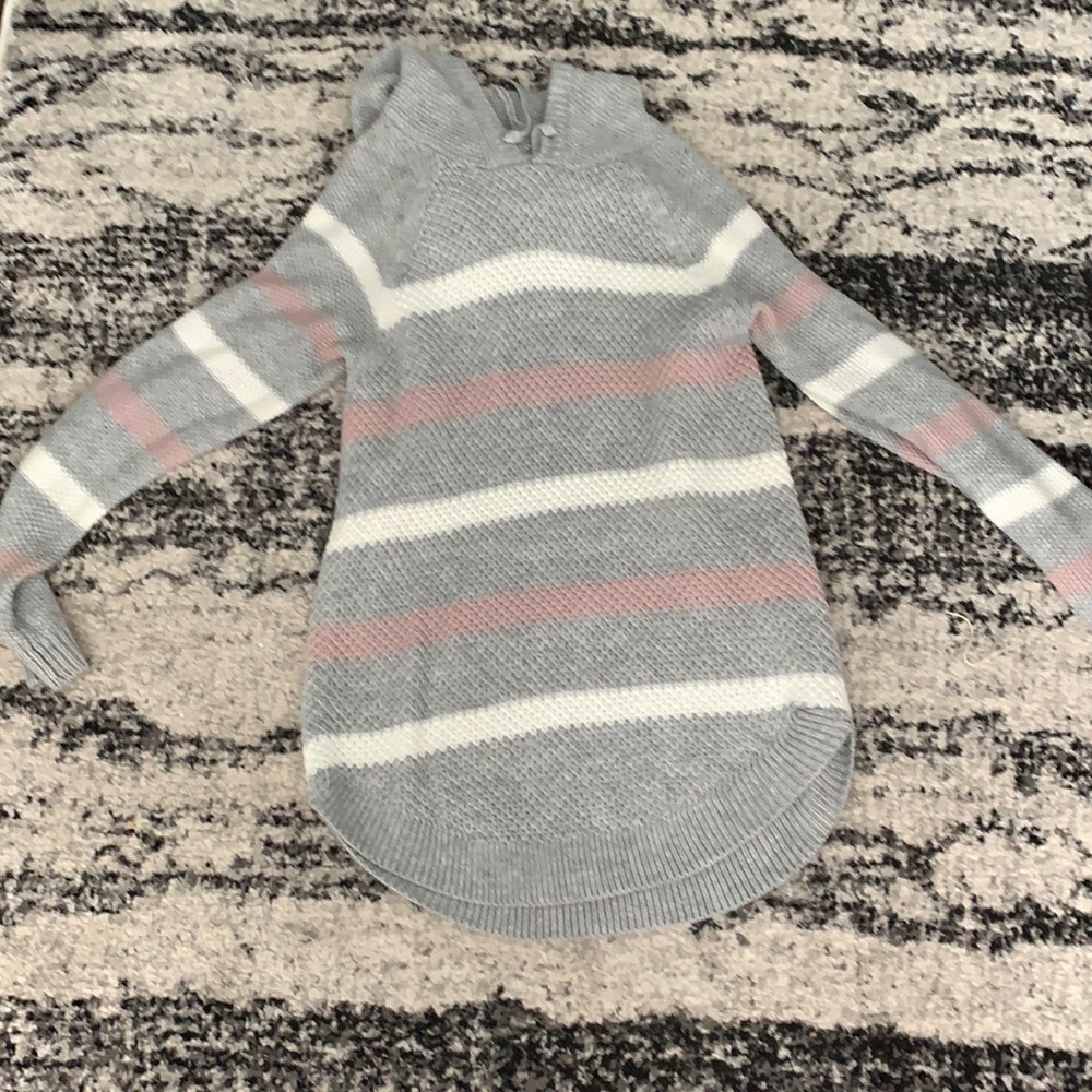 Knitted Sweater hoodie.